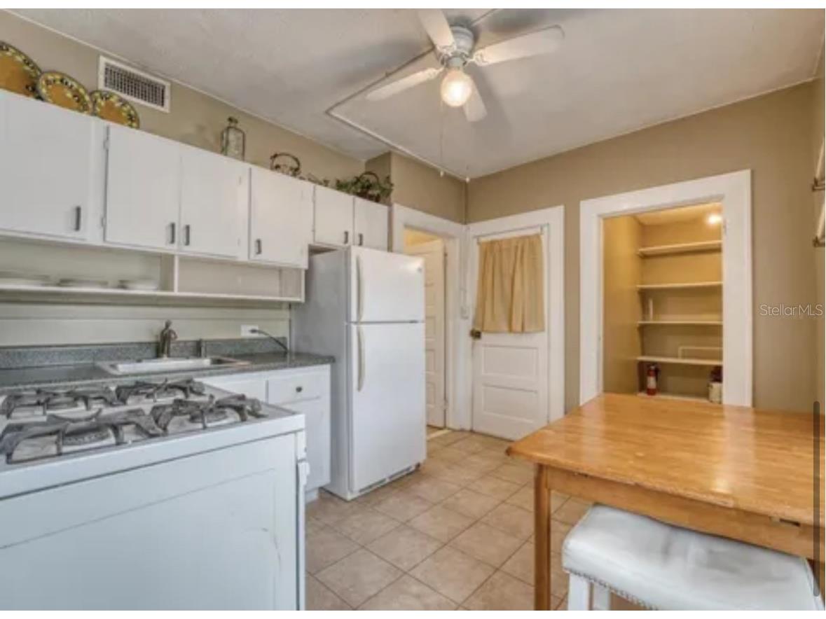 1741 1st Street S Saint Petersburg FL 33701 TB8500491 image4
