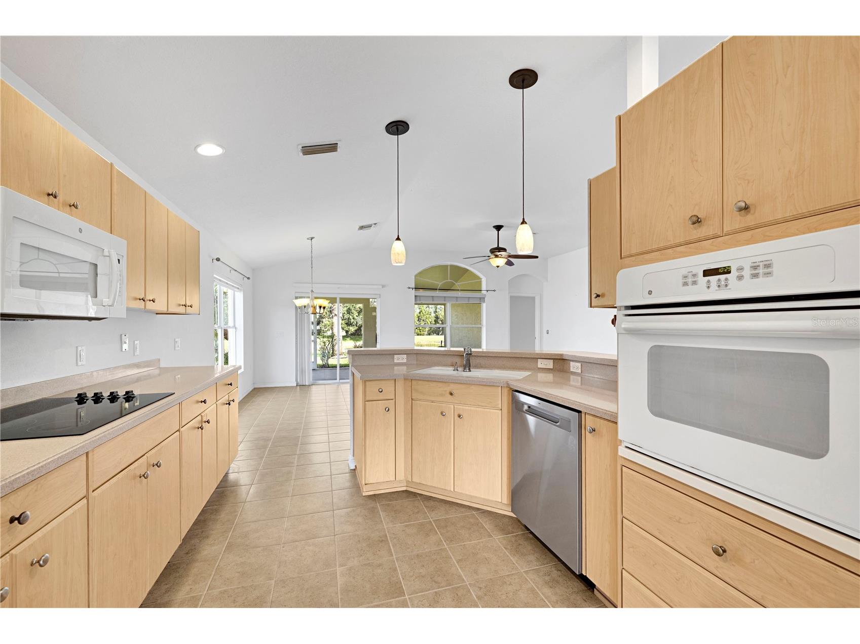 1741 Arbor Knoll Loop Trinity FL 34655 TB8528191 image11