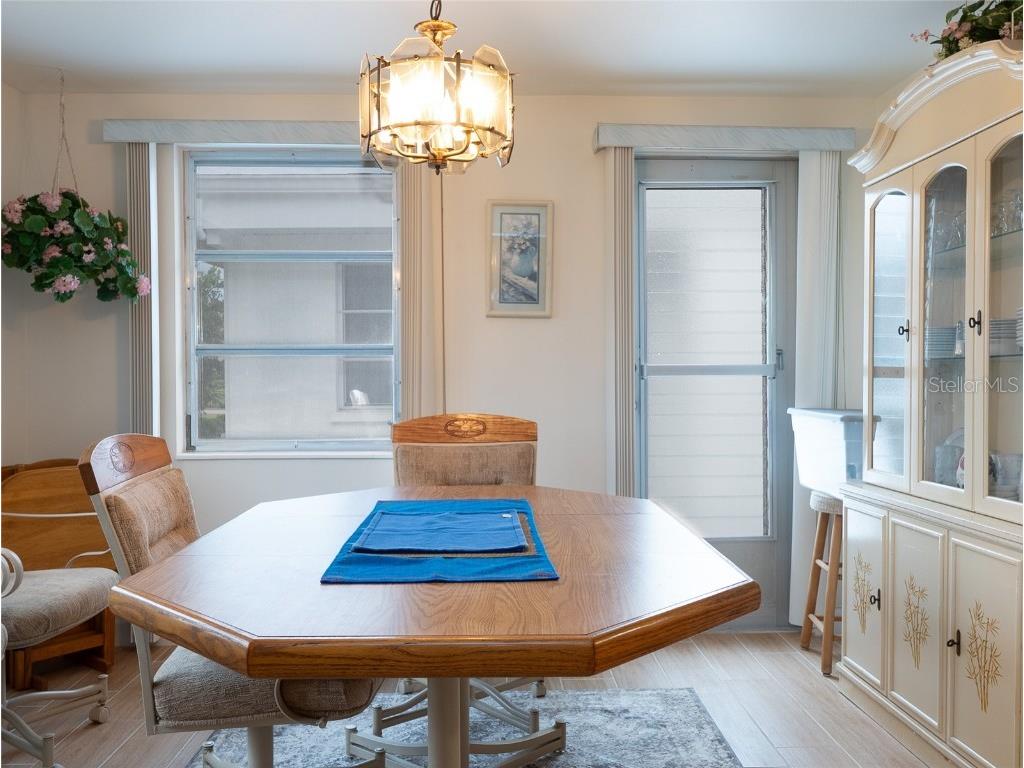 1741 Caribbean Circle #13 Venice FL 34293 A4665476 image10