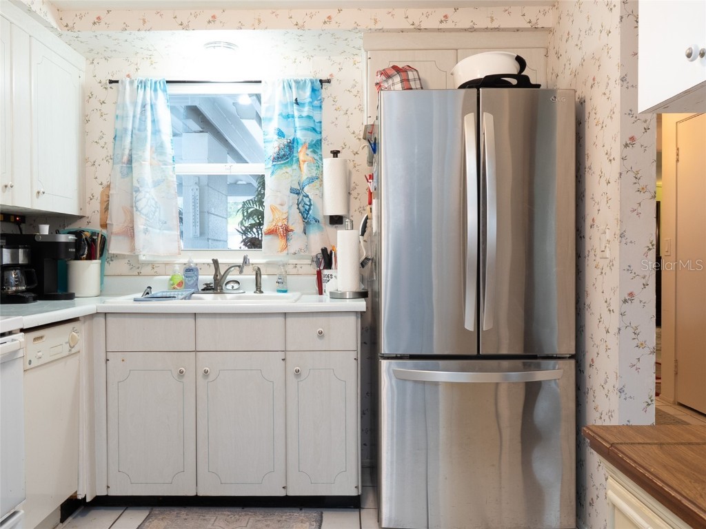 1741 Caribbean Circle #13 Venice FL 34293 A4665476 image8