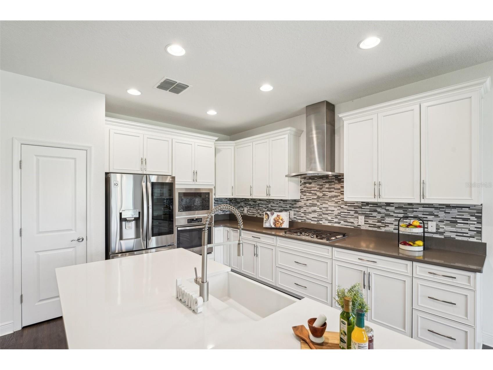 1741 Cherry Walk Road Lutz FL 33558 TB8517084 image15