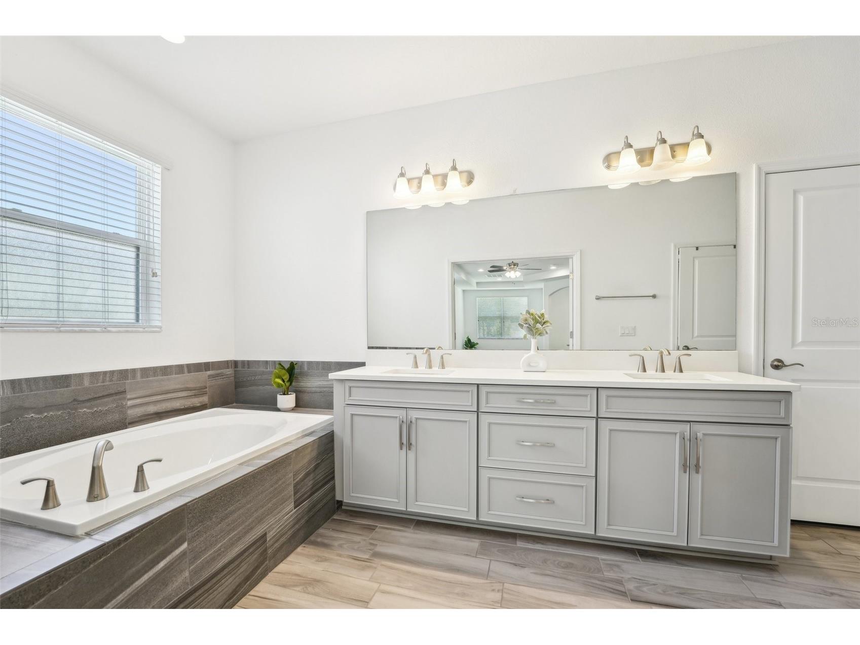1741 Cherry Walk Road Lutz FL 33558 TB8517084 image28