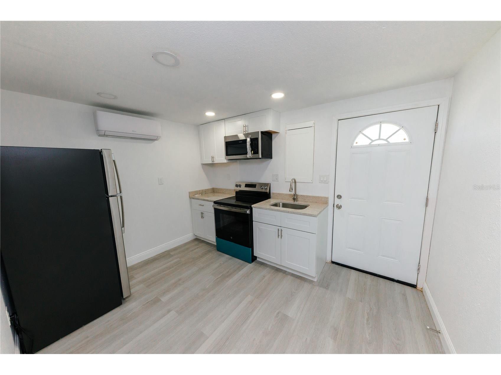 1741 Fairfield Street #B Holiday FL 34691 TB8434336 image13