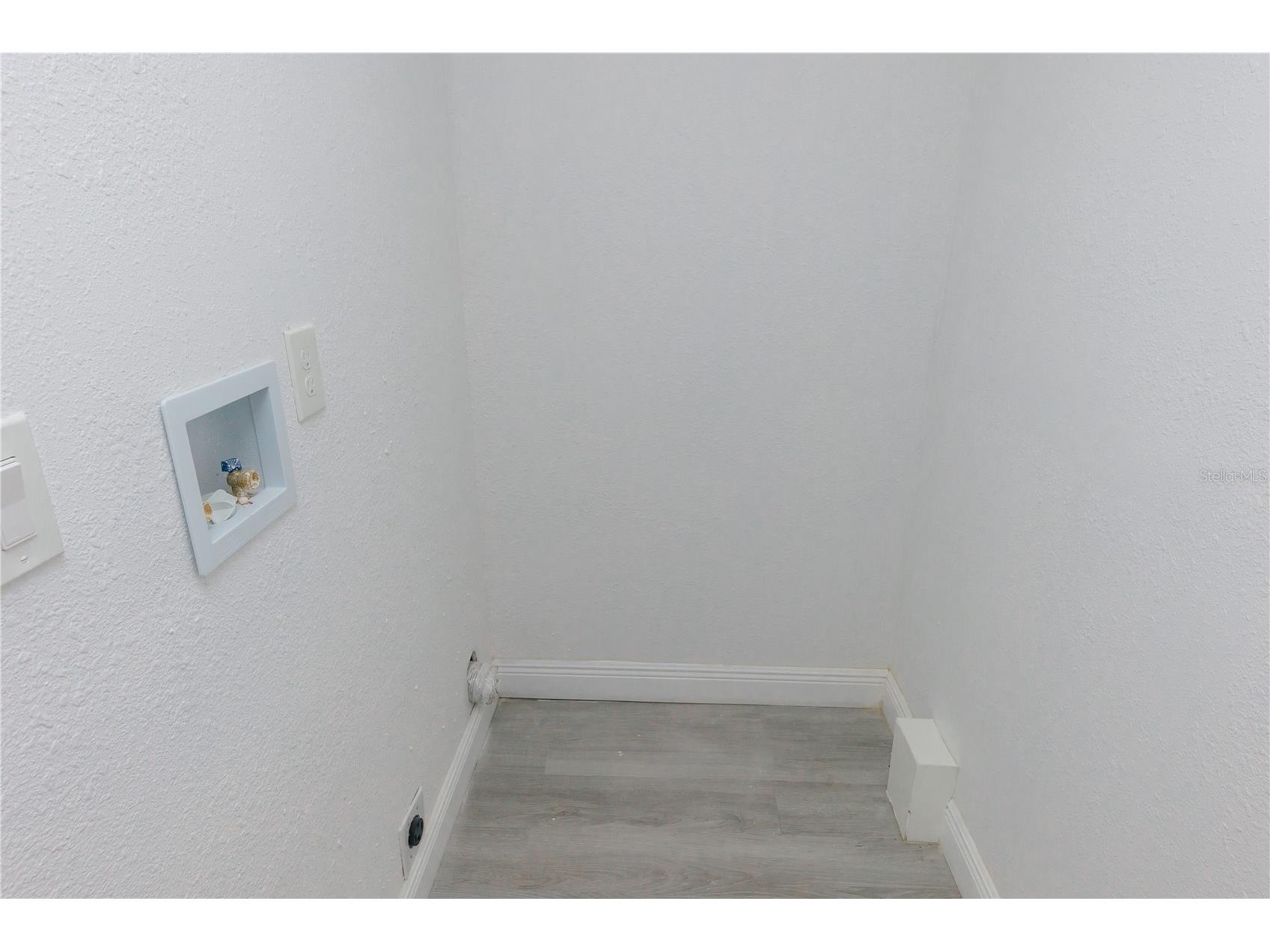 1741 Fairfield Street #B Holiday FL 34691 TB8434336 image16