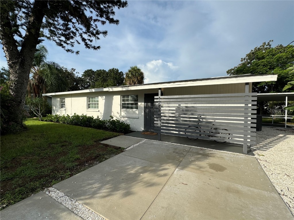 1741 Ingram Avenue Sarasota FL 34232 A4617981 image1