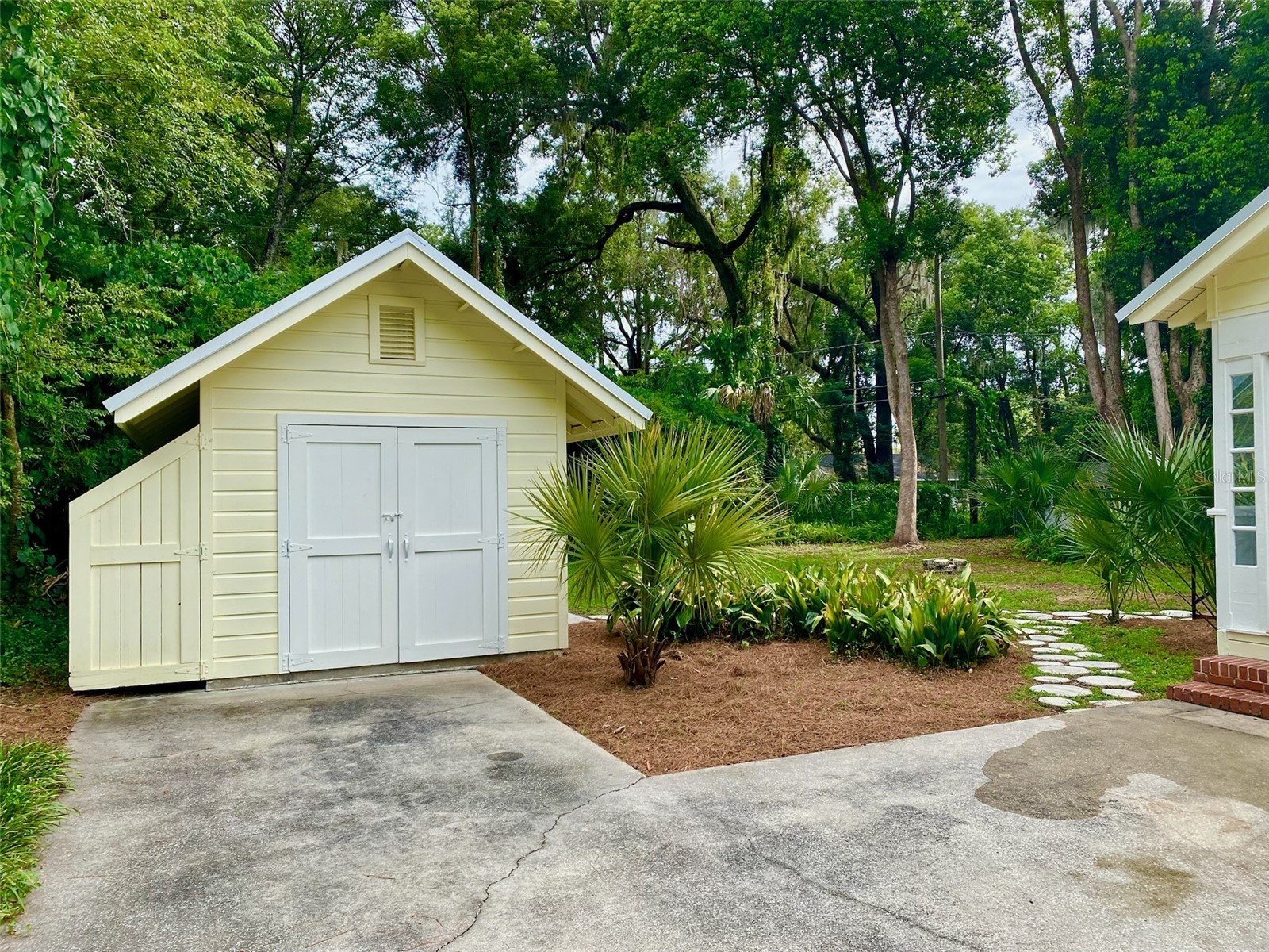 1741 NW 6th Avenue Gainesville FL 32603 GC538631 image24