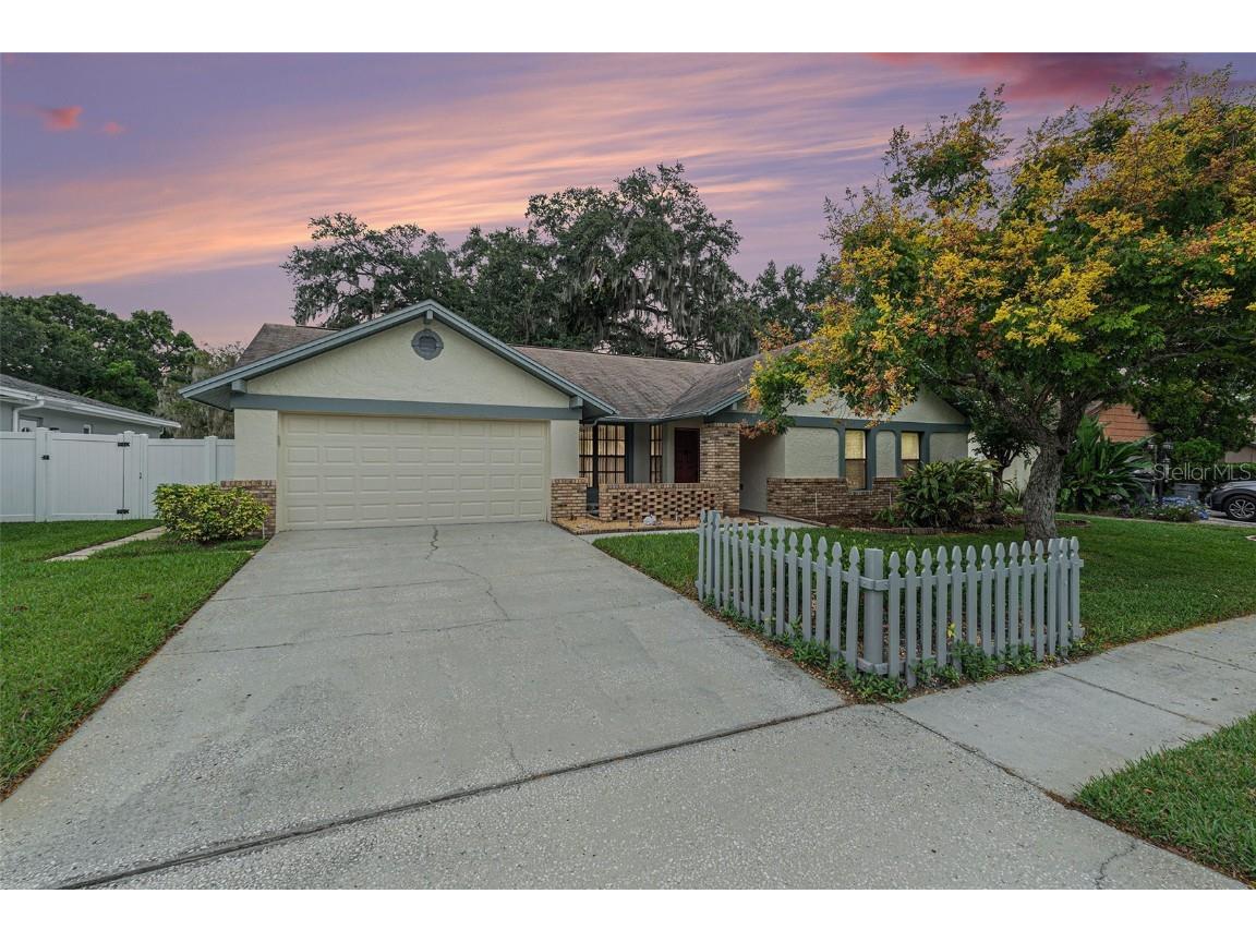 1741 Shady Leaf Drive Valrico FL 33596 TB8437354 image1