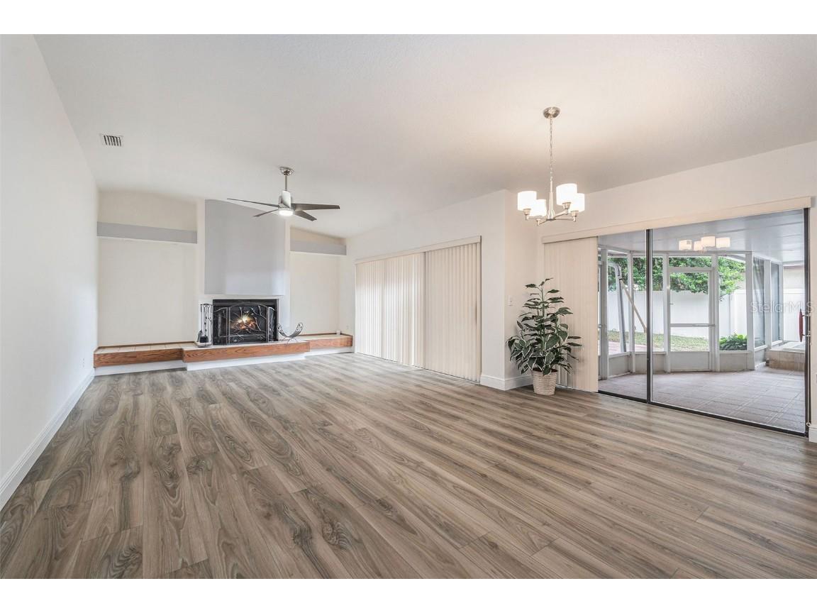 1741 Shady Leaf Drive Valrico FL 33596 TB8437354 image5