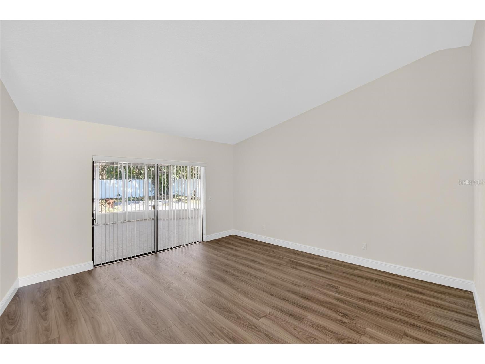 1741 Shady Leaf Drive Valrico FL 33596 TB8476547 image12