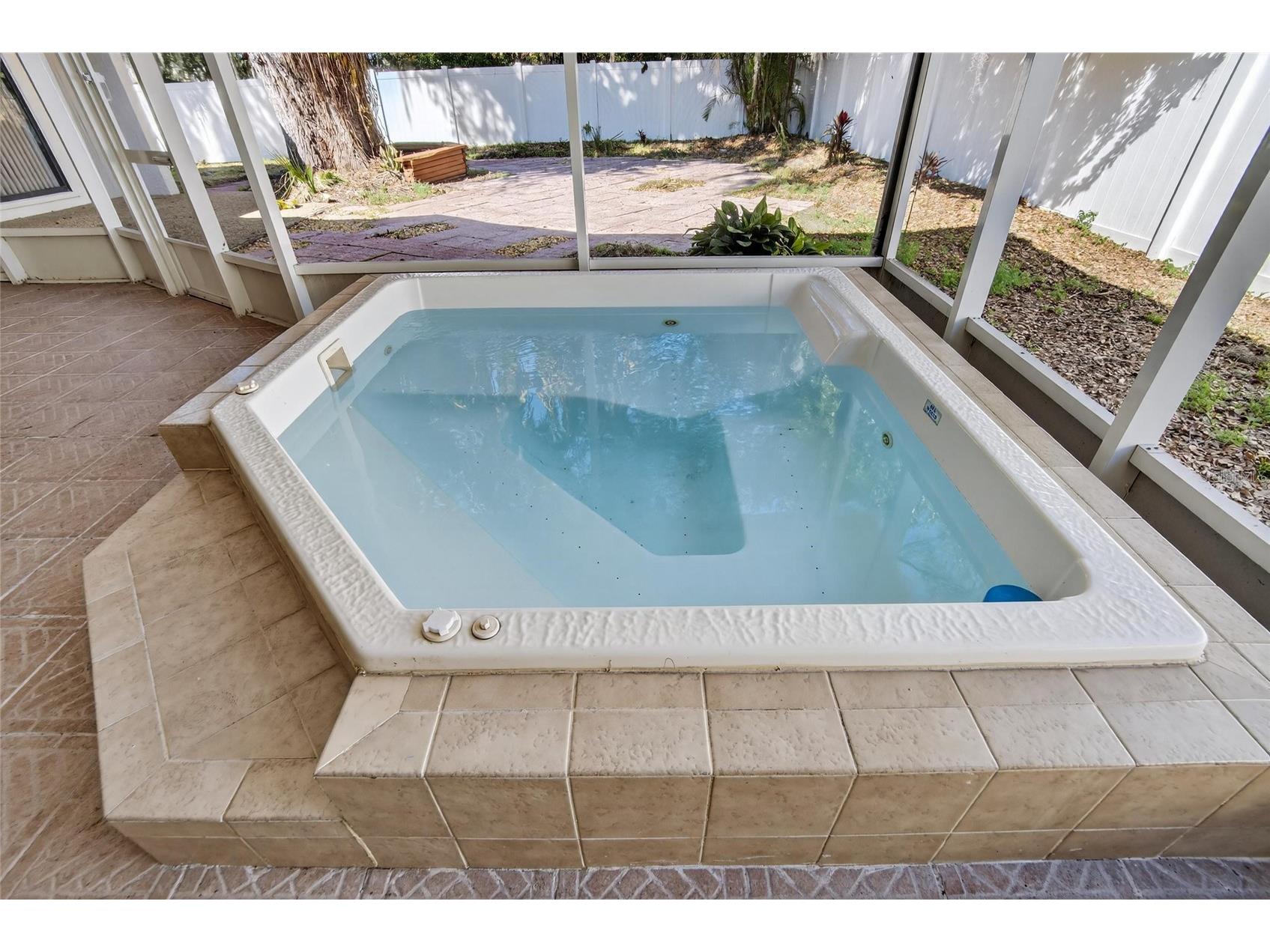 1741 Shady Leaf Drive Valrico FL 33596 TB8476547 image3