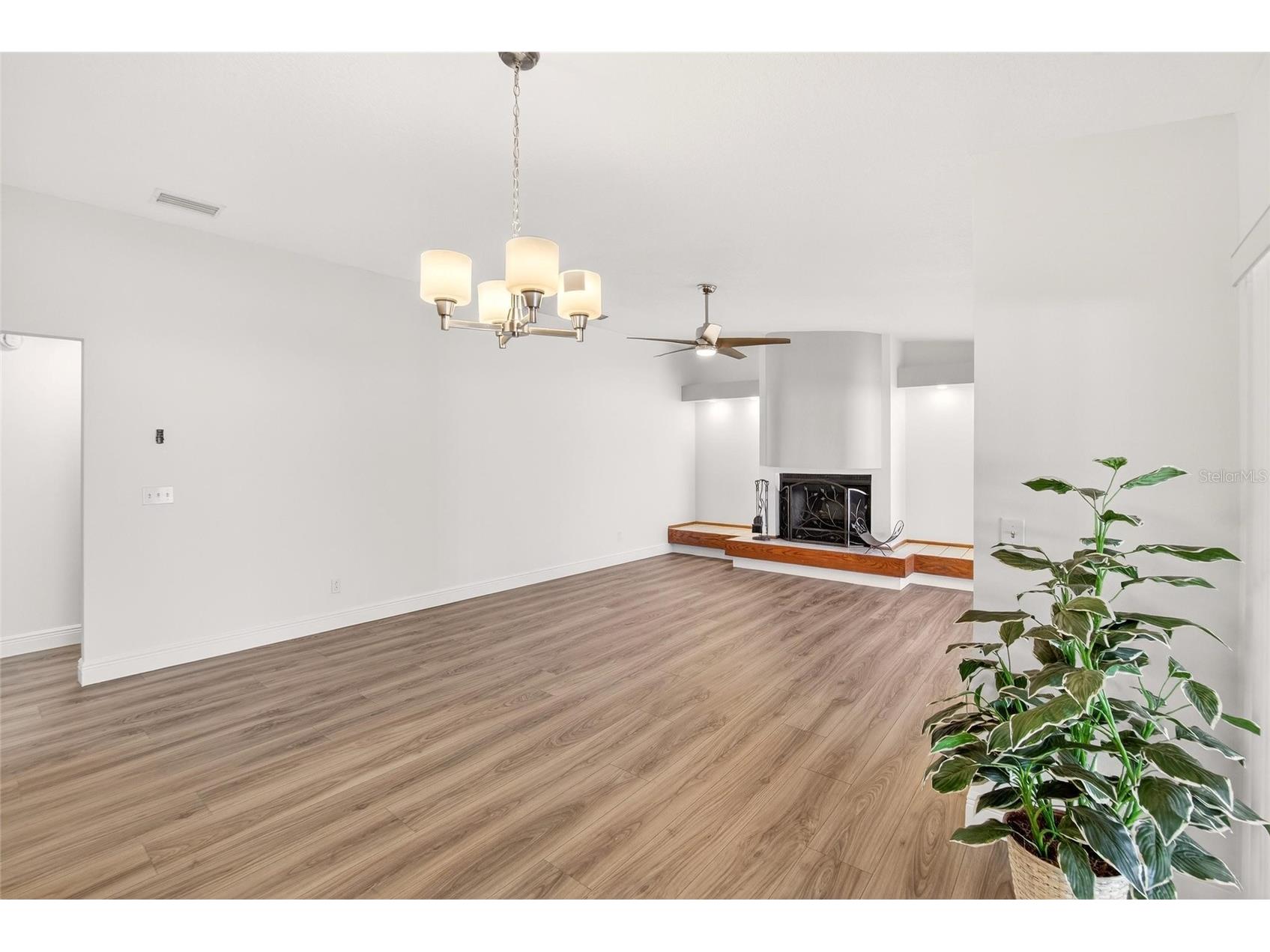 1741 Shady Leaf Drive Valrico FL 33596 TB8476547 image32