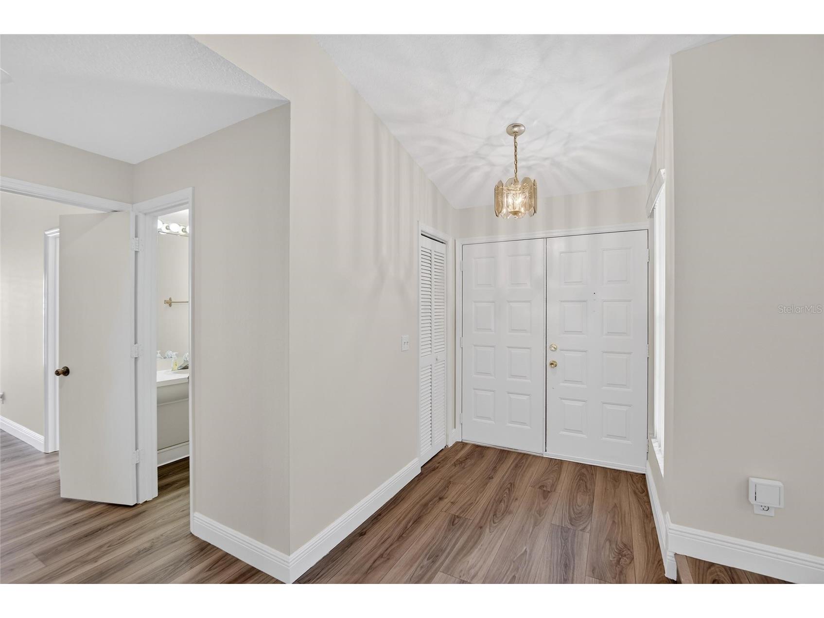 1741 Shady Leaf Drive Valrico FL 33596 TB8476547 image5