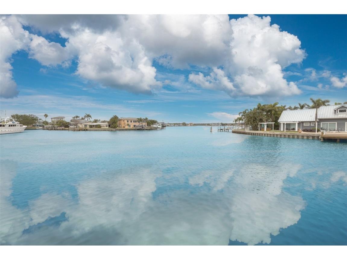 17411 1st Street E Redington Shores FL 33708 - INTRACOASTAL TB8339714 image8