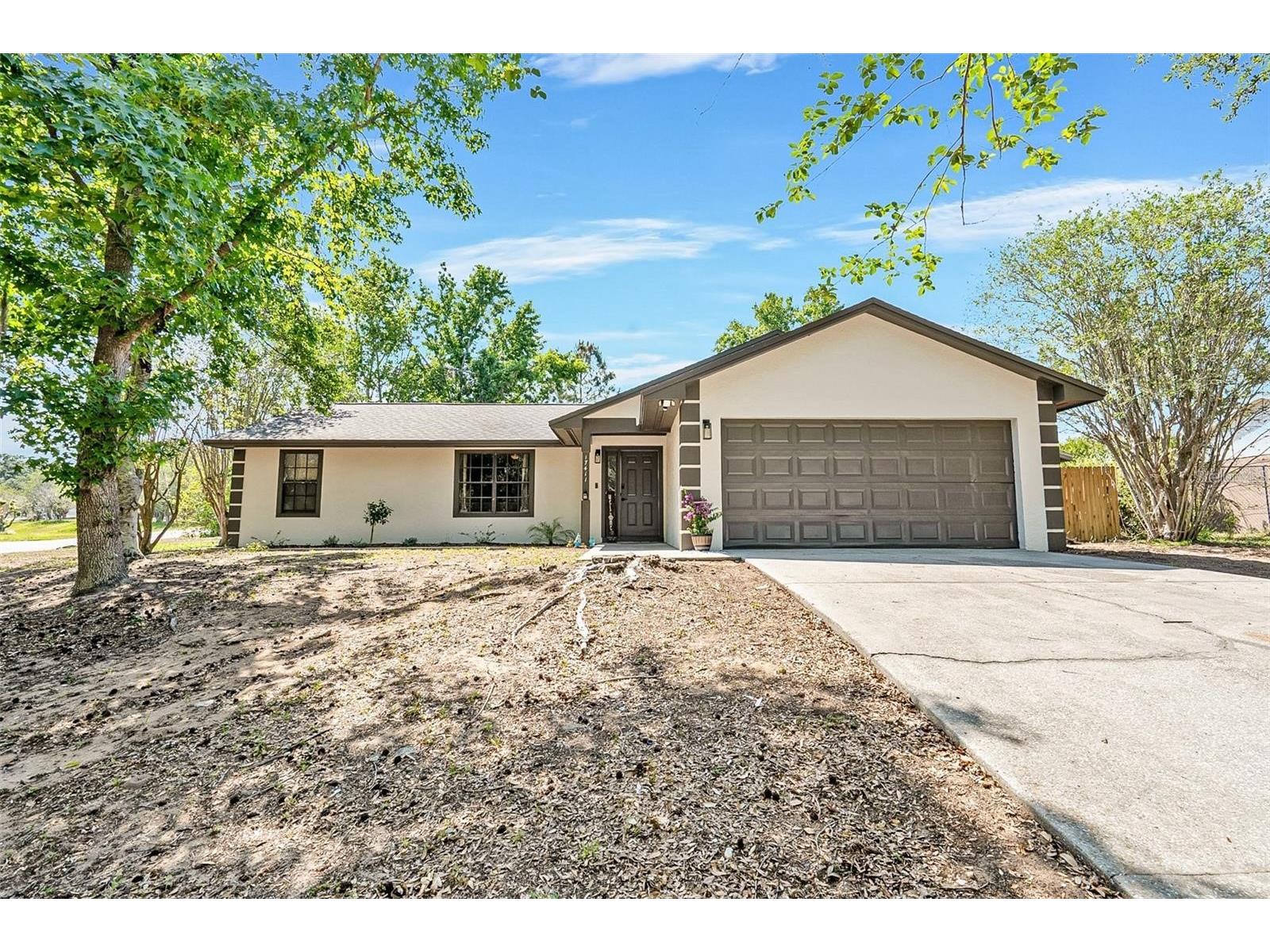 17411 Hillside Drive Montverde FL 34756 - LAKE FLORENCE O6368483 image1