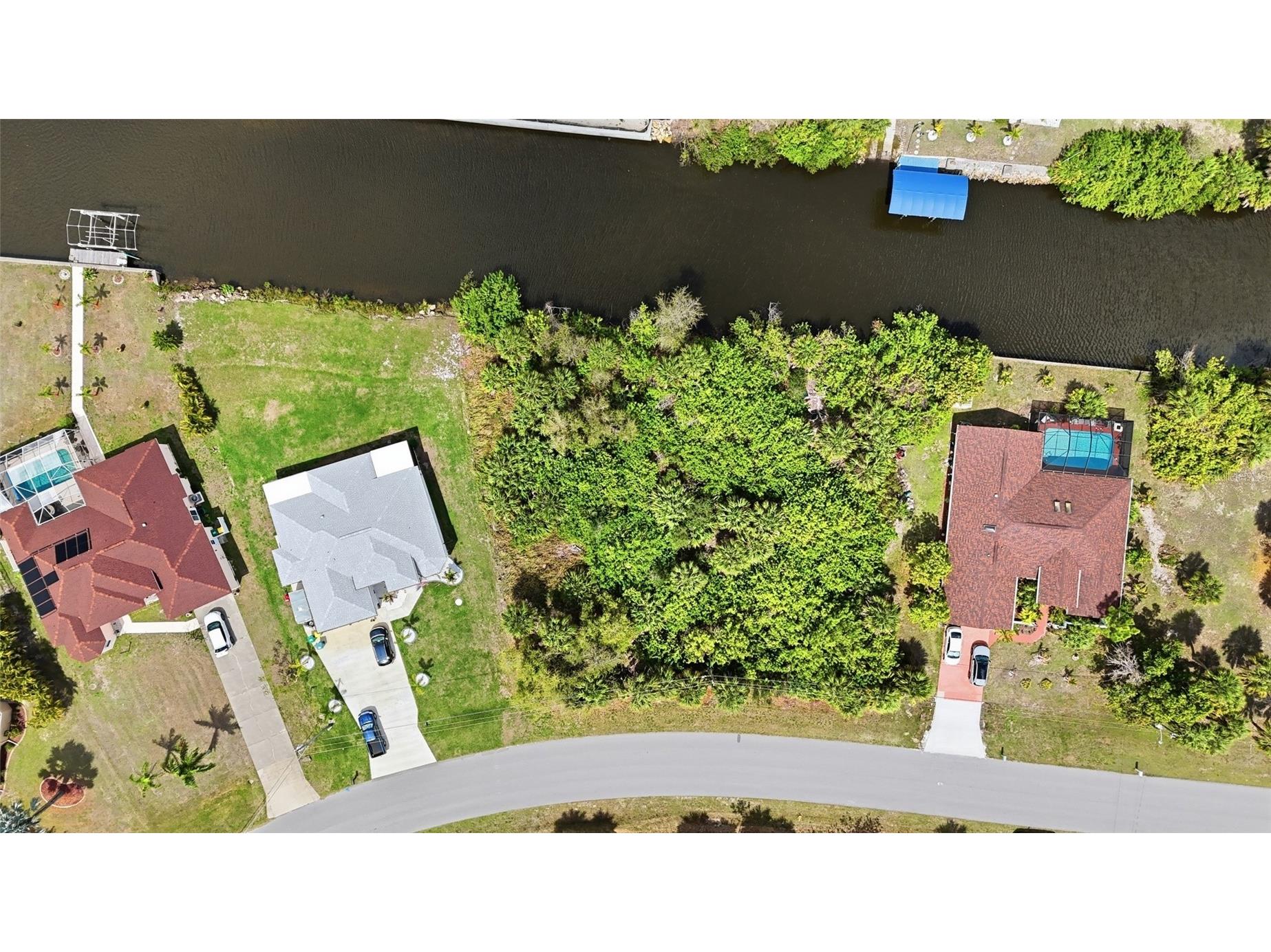 17412 Lake Worth Boulevard Port Charlotte FL 33948 - LARKSPUR WATERWAY C7523317 image3