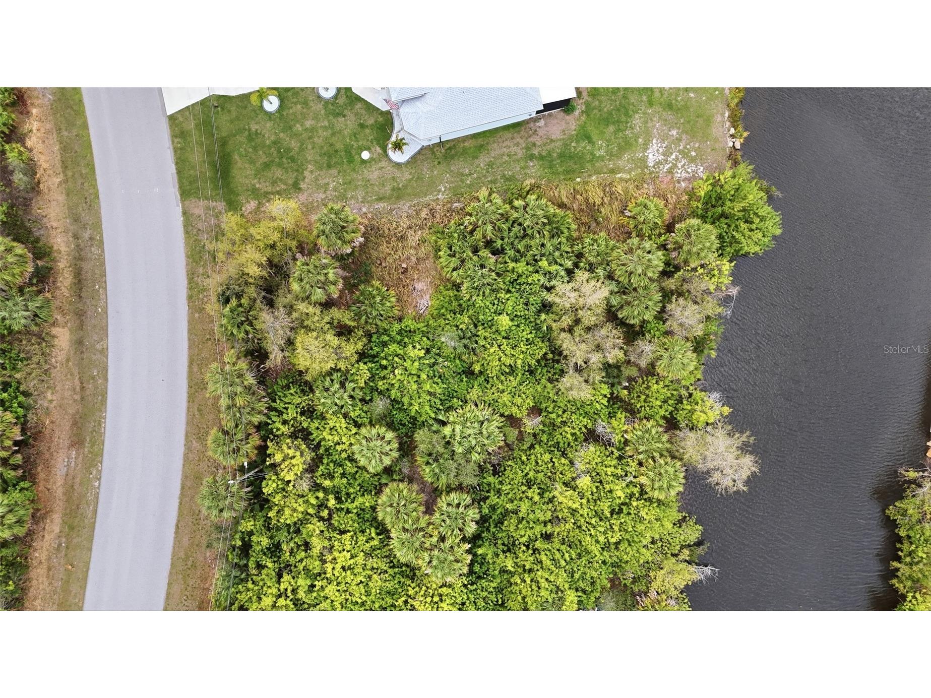 17412 Lake Worth Boulevard Port Charlotte FL 33948 - LARKSPUR WATERWAY C7523317 image4