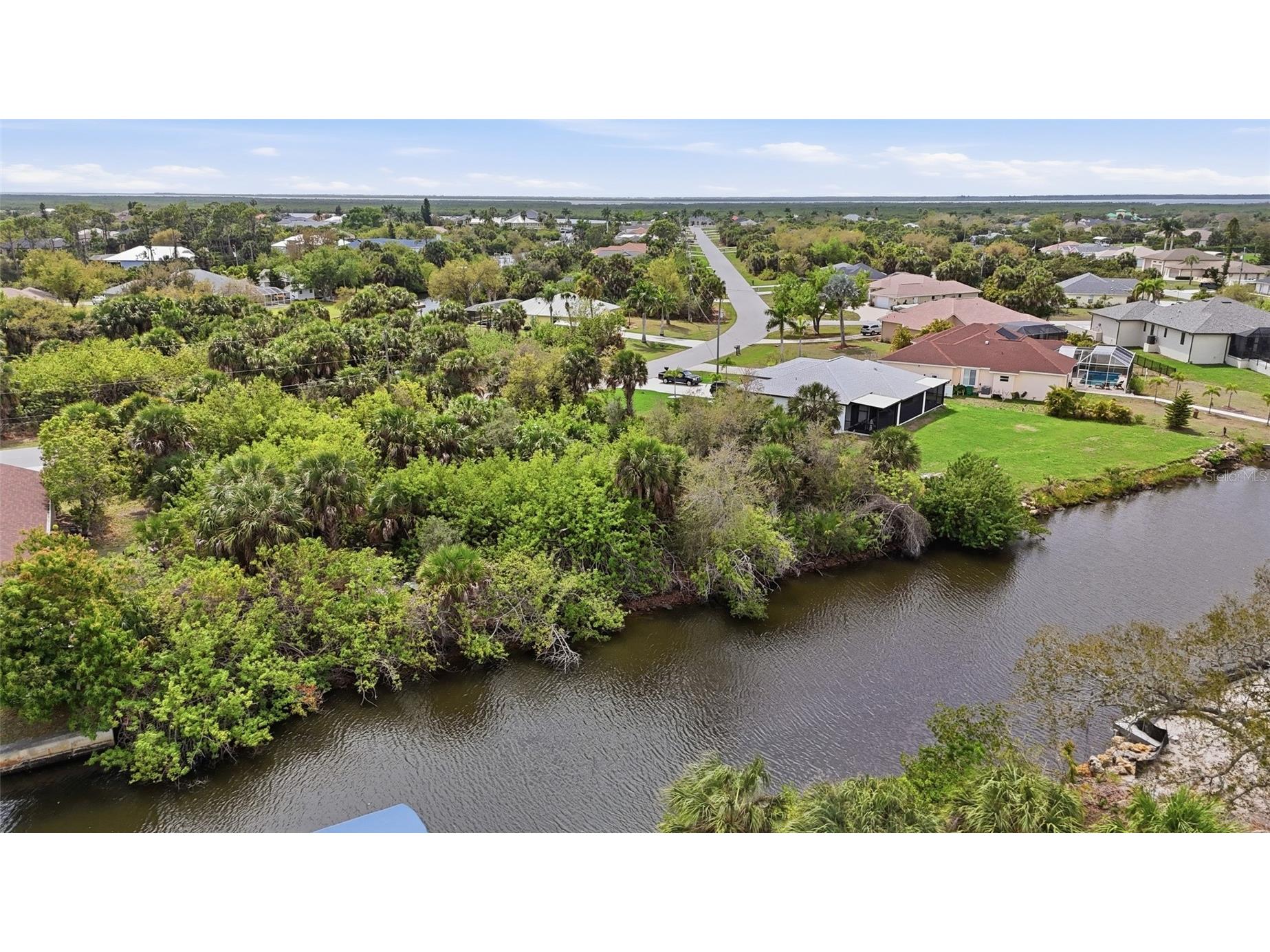 17412 Lake Worth Boulevard Port Charlotte FL 33948 - LARKSPUR WATERWAY C7523317 image5