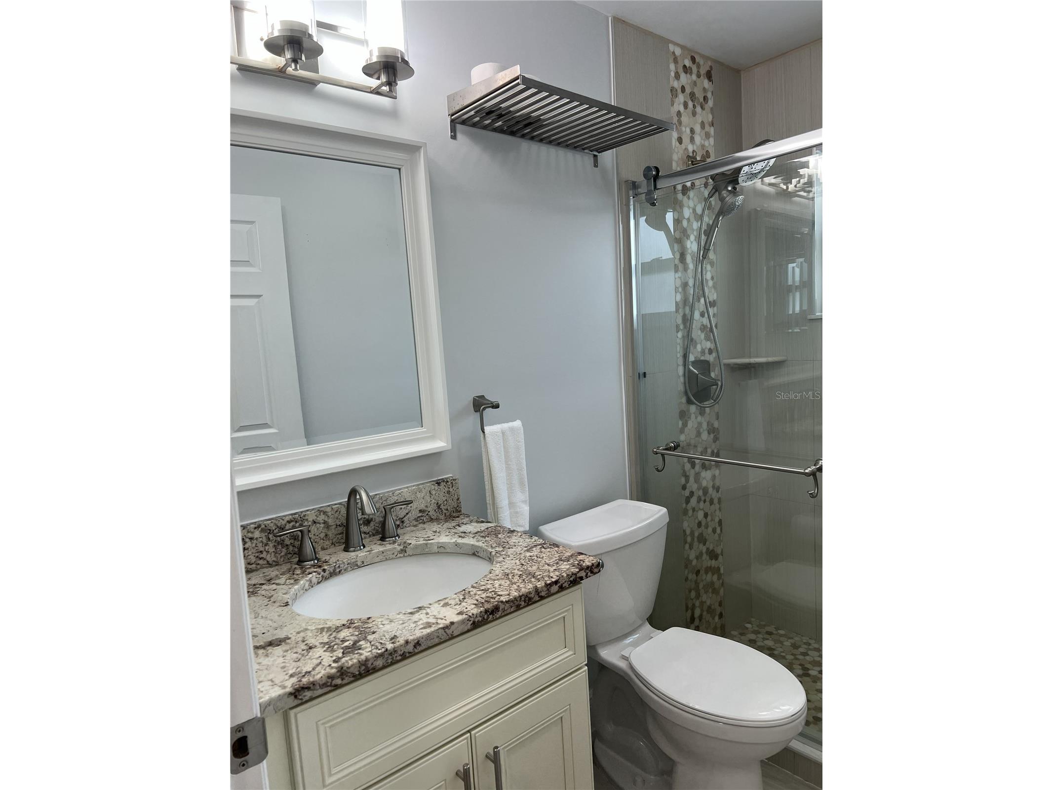 1742 8th Street Sarasota FL 34236 A4688413 image11