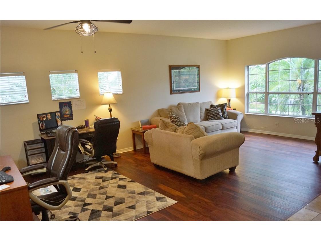 1742 Mira Lago Circle Ruskin FL 33570 TB8320890 image14