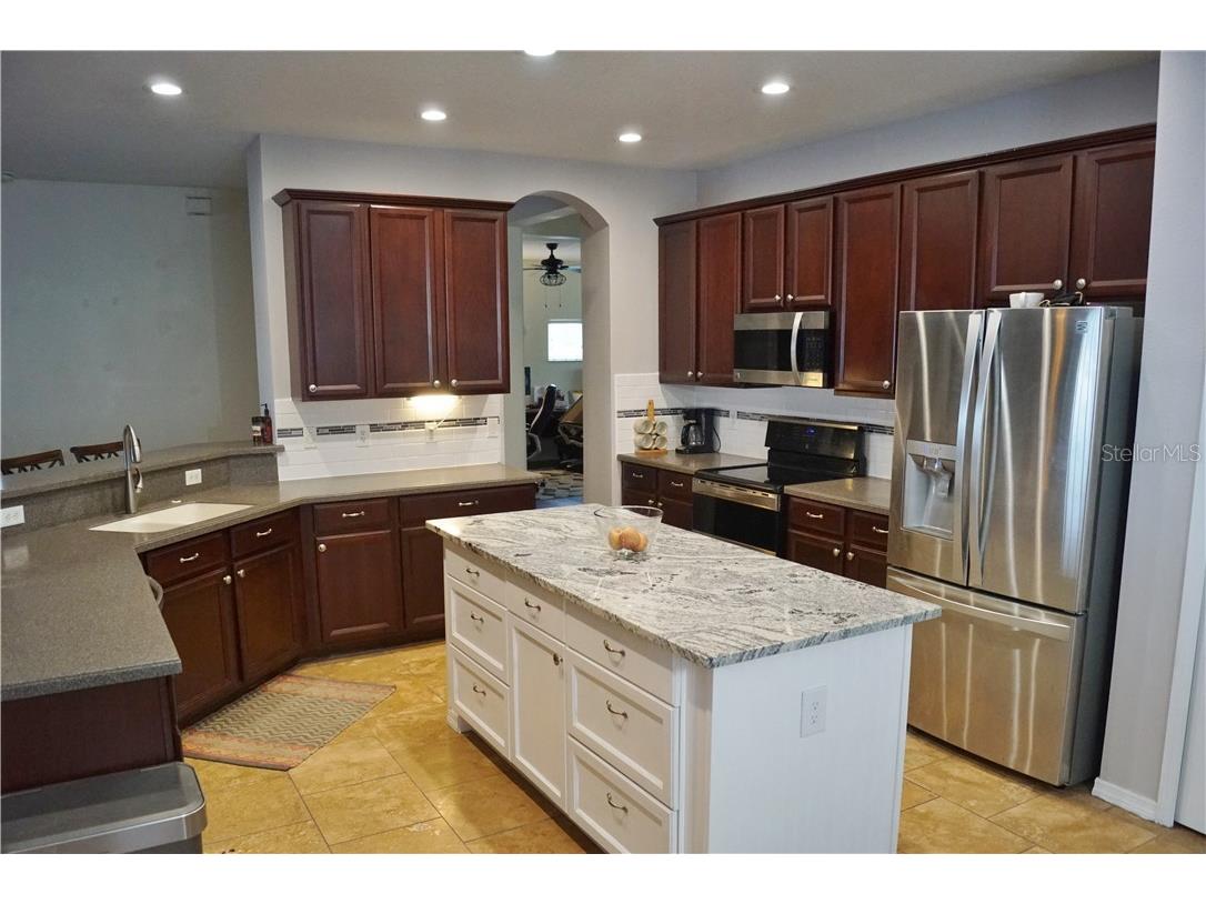 1742 Mira Lago Circle Ruskin FL 33570 TB8320890 image16