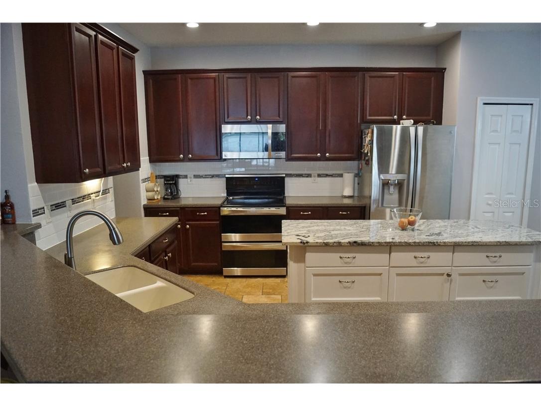 1742 Mira Lago Circle Ruskin FL 33570 TB8320890 image17