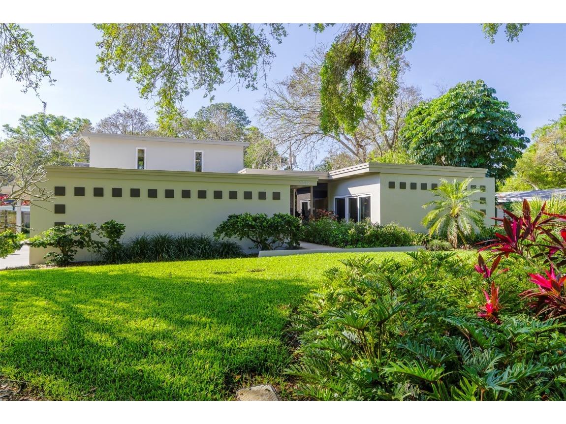 1742 Serpentine Drive S Saint Petersburg FL 33712 U8234951 image1