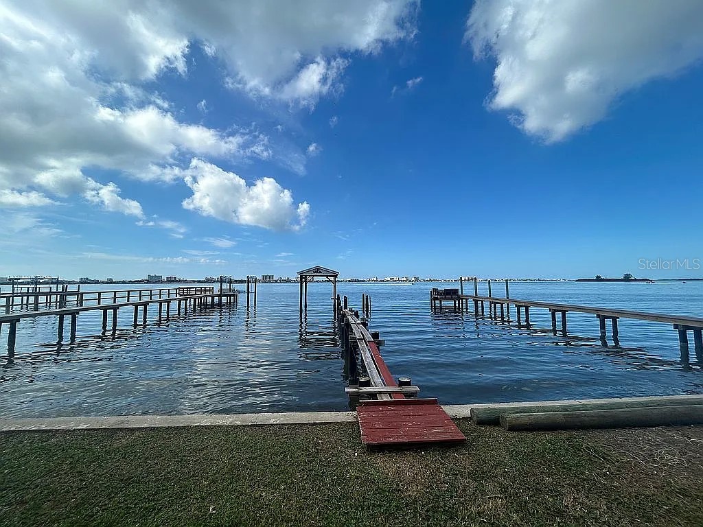 1742 Sunset Drive Clearwater FL 33755 - CLEARWATER BAY W7882909 image10