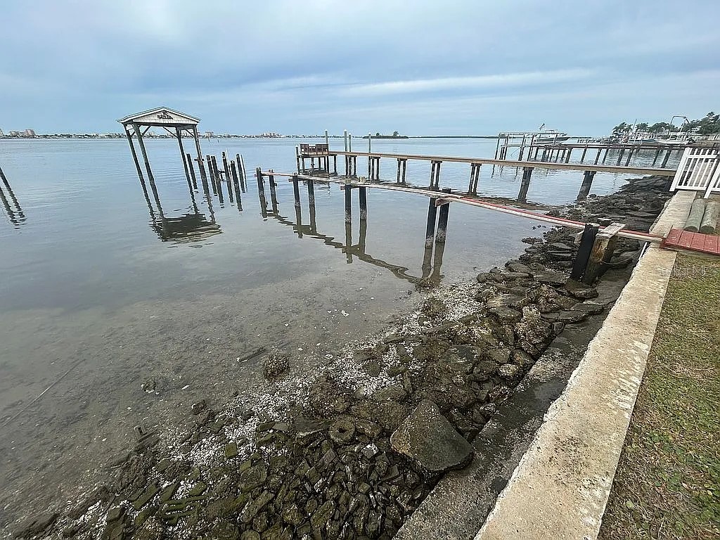 1742 Sunset Drive Clearwater FL 33755 - CLEARWATER BAY W7882909 image23