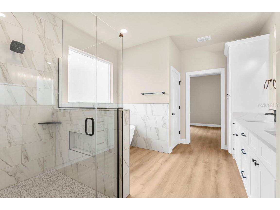 17420 Macassar Road Weeki Wachee FL 34614 W7877370 image4