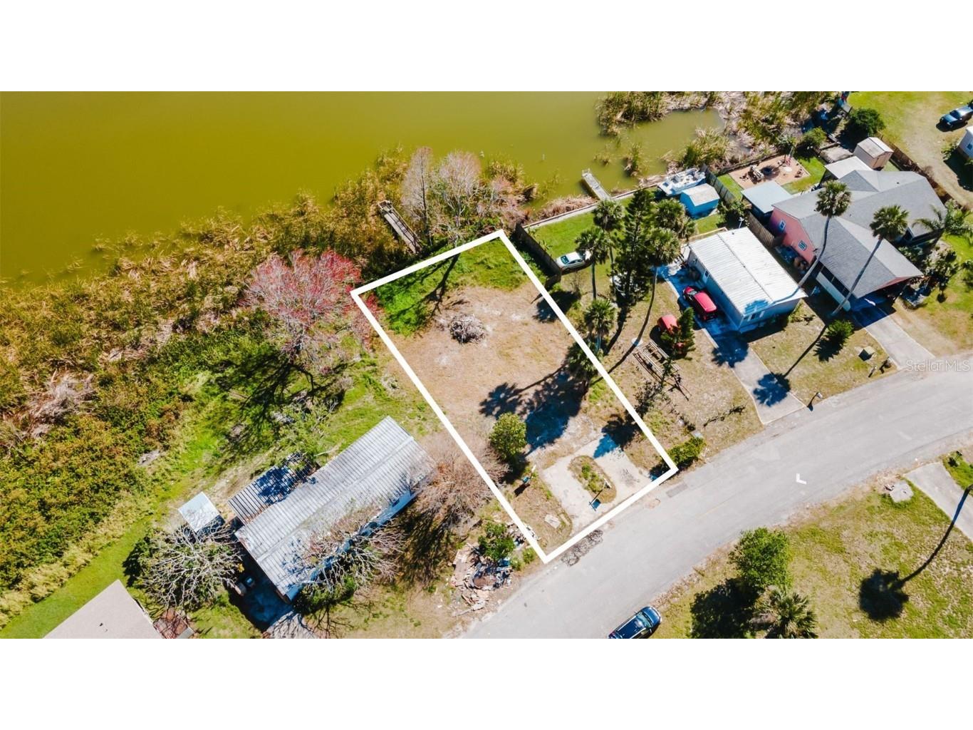 17420 Palm Drive Montverde FL 34756 - LAKE APOPKA O6275116 image1