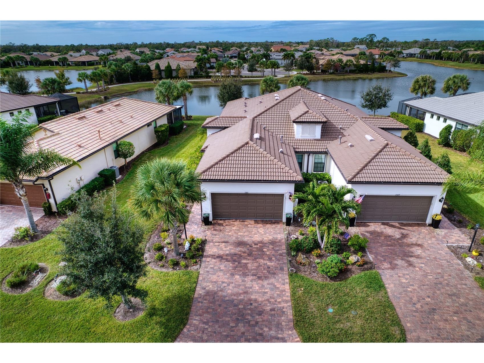 17421 Hampton Falls Terrace Bradenton FL 34202 A4675016 image1