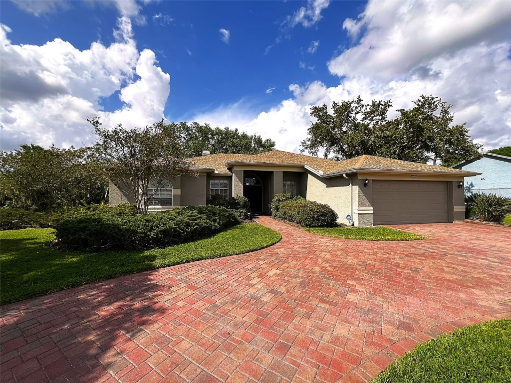 17423 Equestrian Trail Odessa FL 33556 TB8368192 image1