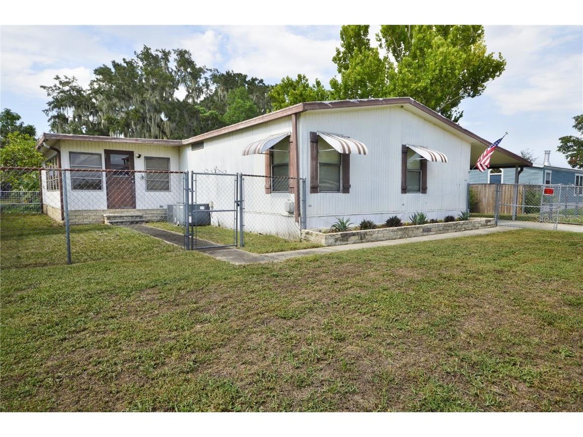 17423 Raintree Court Montverde FL 34756 - LAKE APOPKA O6221198 image1