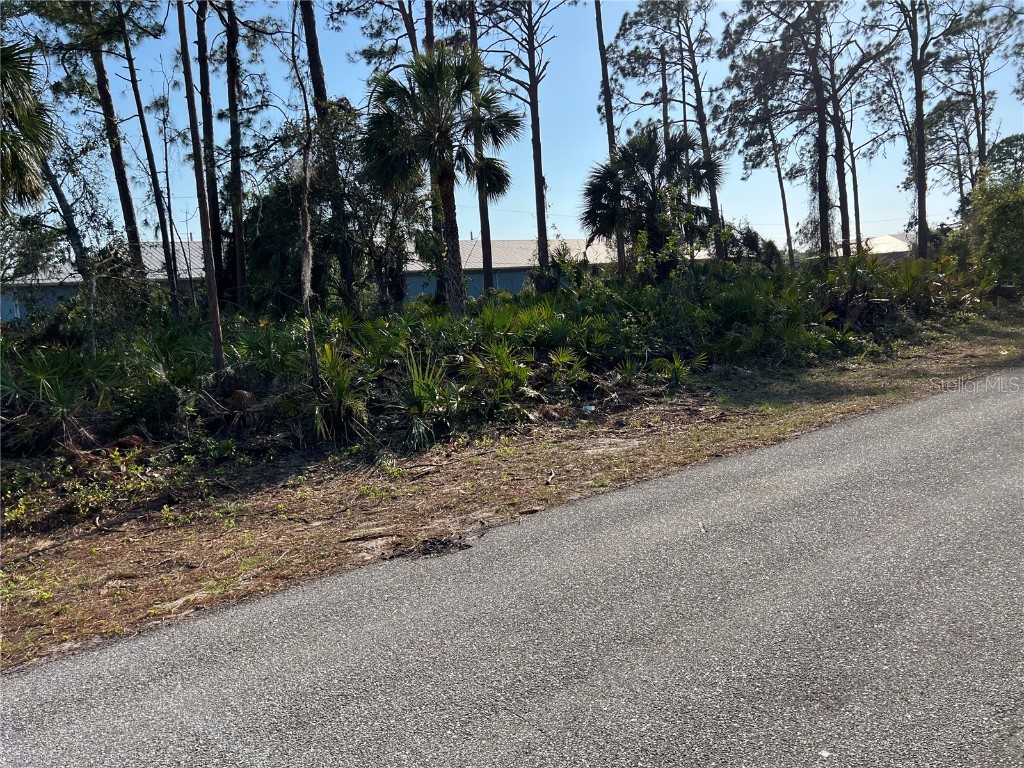 17425 Brighton Avenue Port Charlotte FL 33954 C7471865 image1