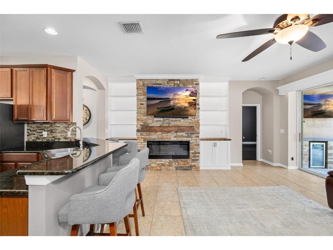 17425 New Cross Circle Lithia FL 33547 TB8453790 image14