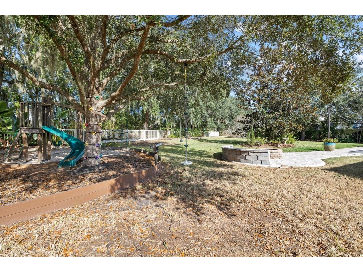 17425 New Cross Circle Lithia FL 33547 TB8453790 image38