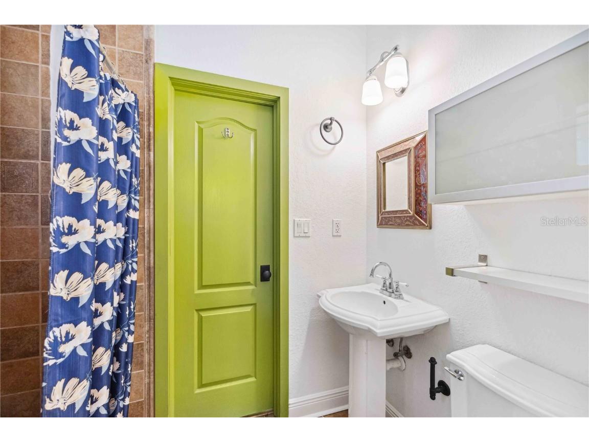 1743 8th Street Sarasota FL 34236 A4647457 image23