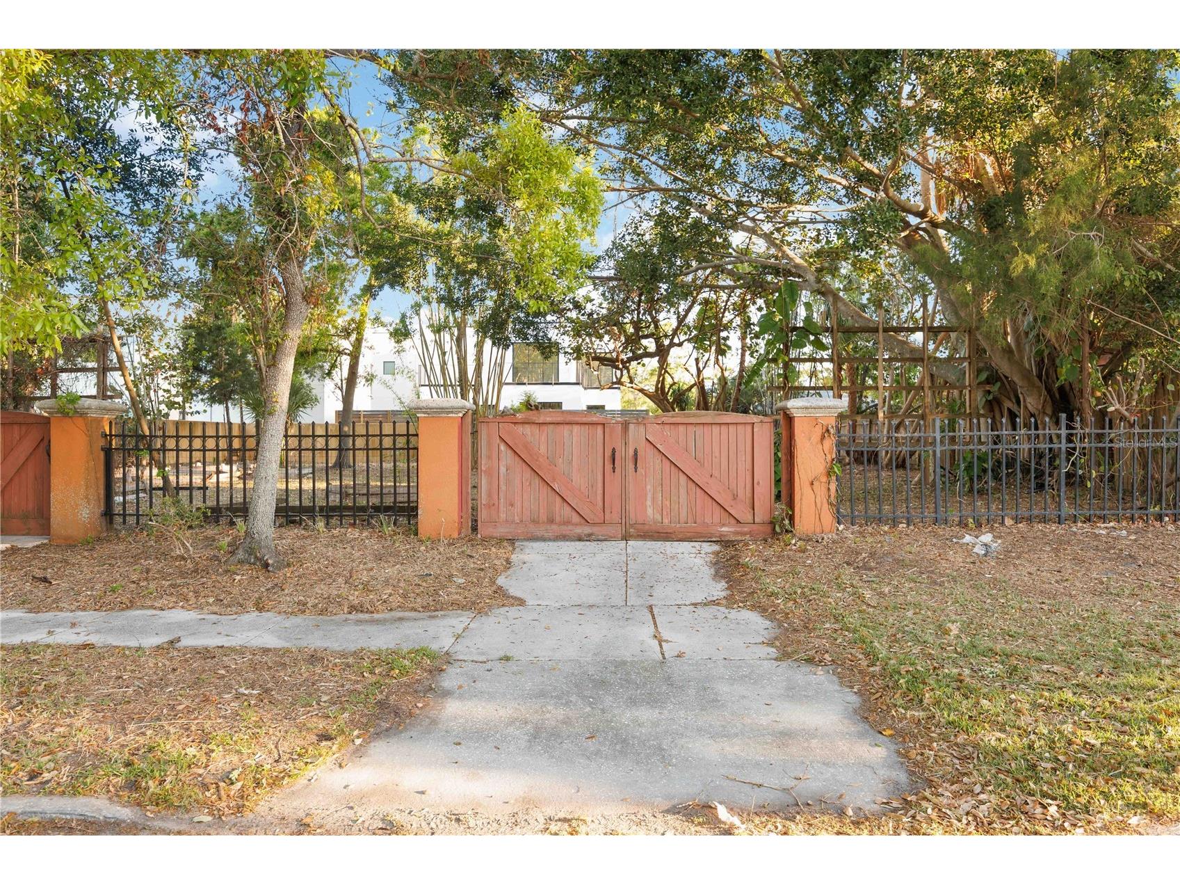 1743 8th Street Sarasota FL 34236 A4695550 image47