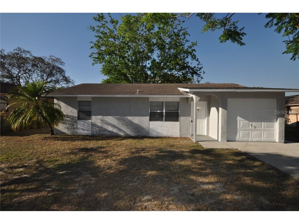 1743 Avenue C NE Winter Haven FL 33881 L4936082 image1