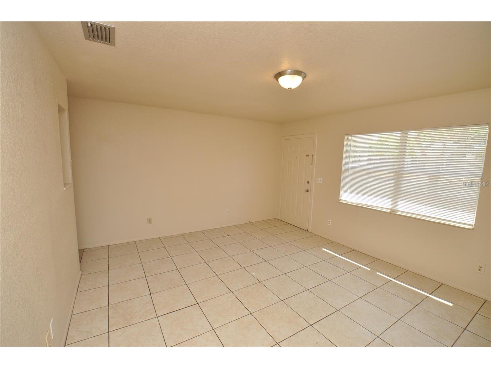 1743 Avenue C NE Winter Haven FL 33881 L4961926 image3