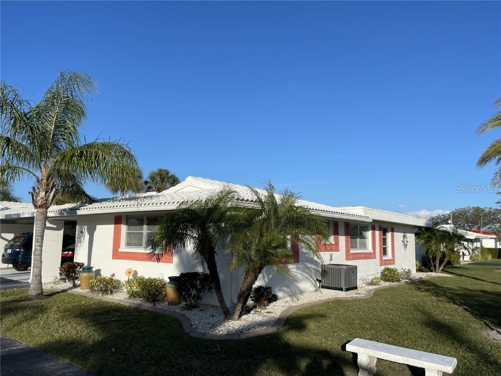 1743 Caribbean Circle #14 Venice FL 34293 N6124991 image1