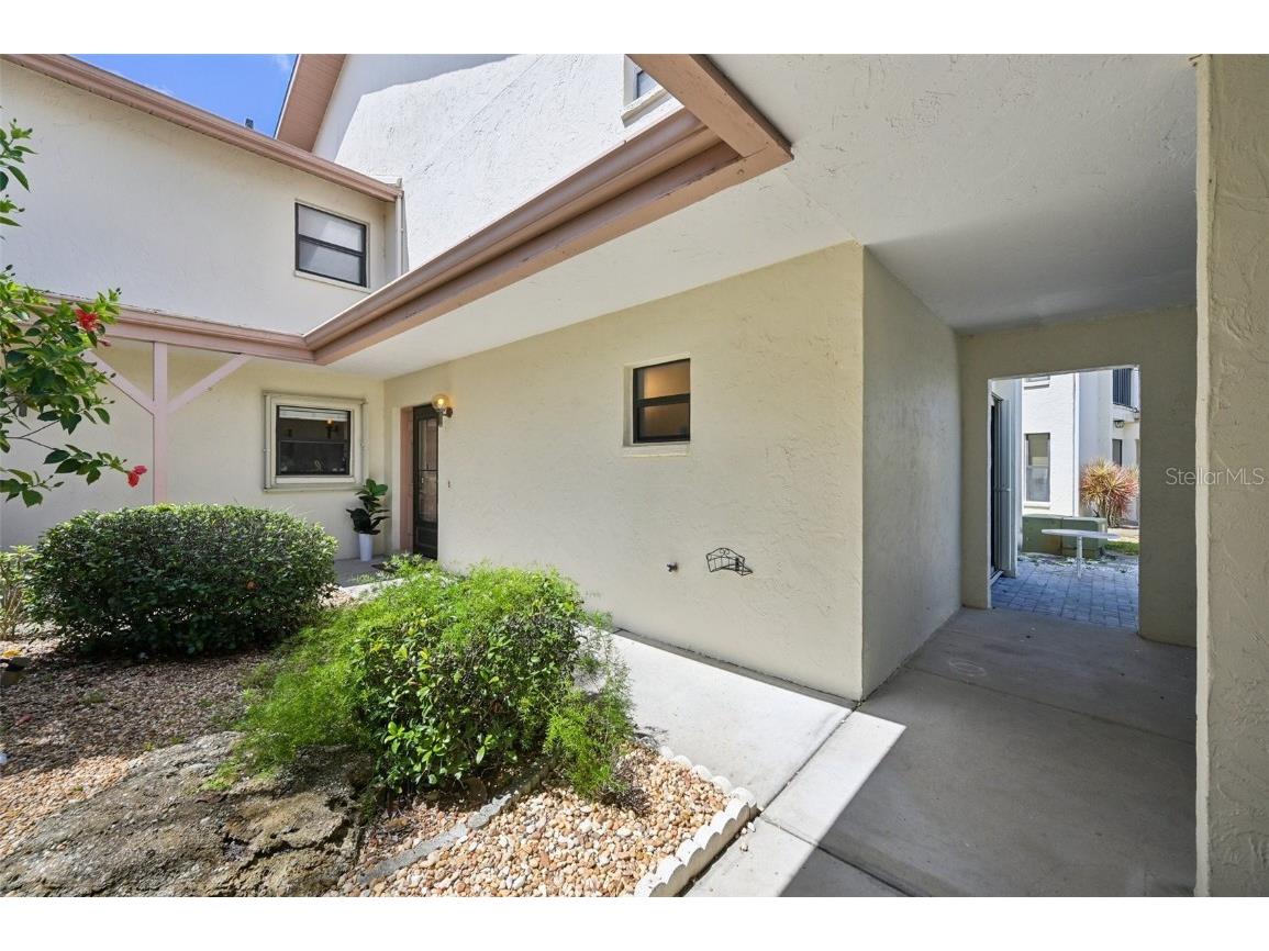 1743 Lake Place #1743-B Venice FL 34293 - CLAW LAKE A4661103 image1