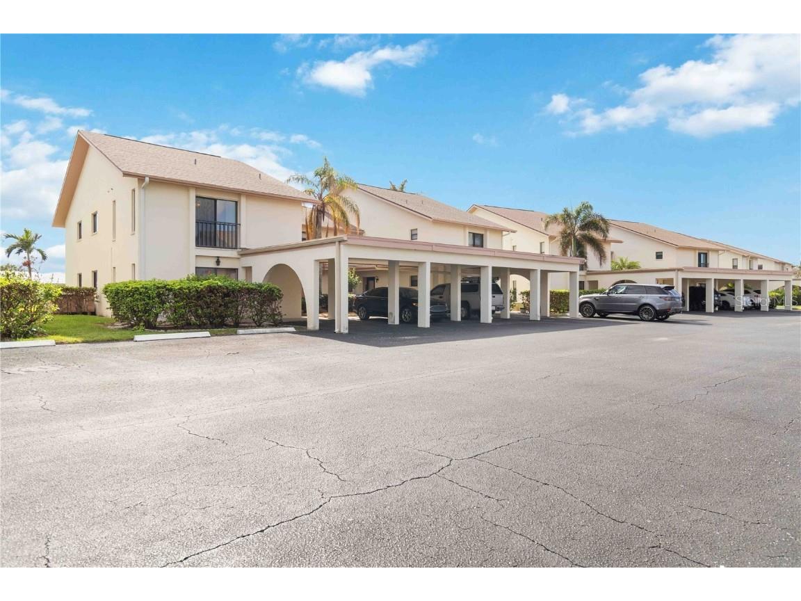 1743 Lake Place #1743C Venice FL 34293 - COMMUNITY POND N6140158 image2