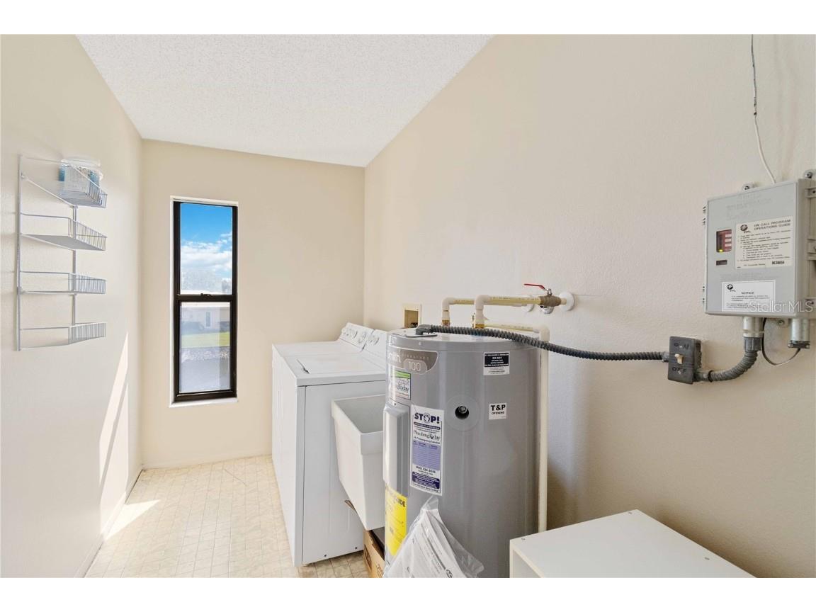 1743 Lake Place #1743C Venice FL 34293 - COMMUNITY POND N6140158 image20