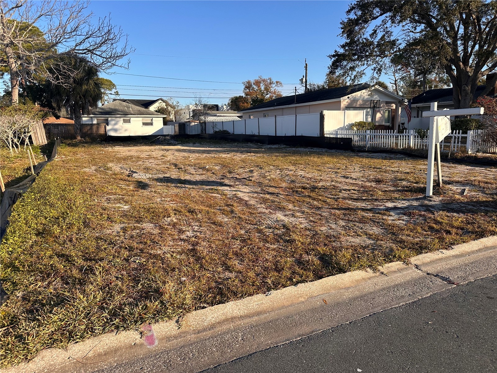 1743 New Hampshire Avenue NE Saint Petersburg FL 33703 TB8473635 image1