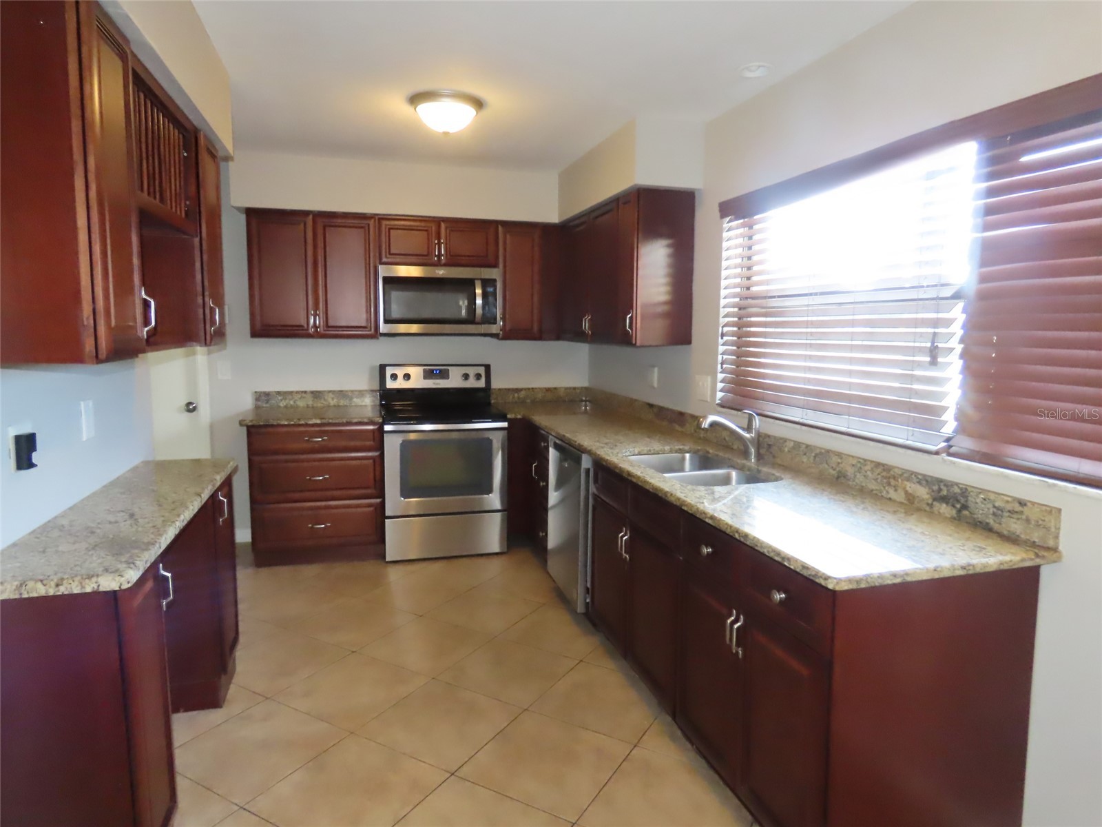 1743 Sunset Point Road Clearwater FL 33755 TB8508061 image3