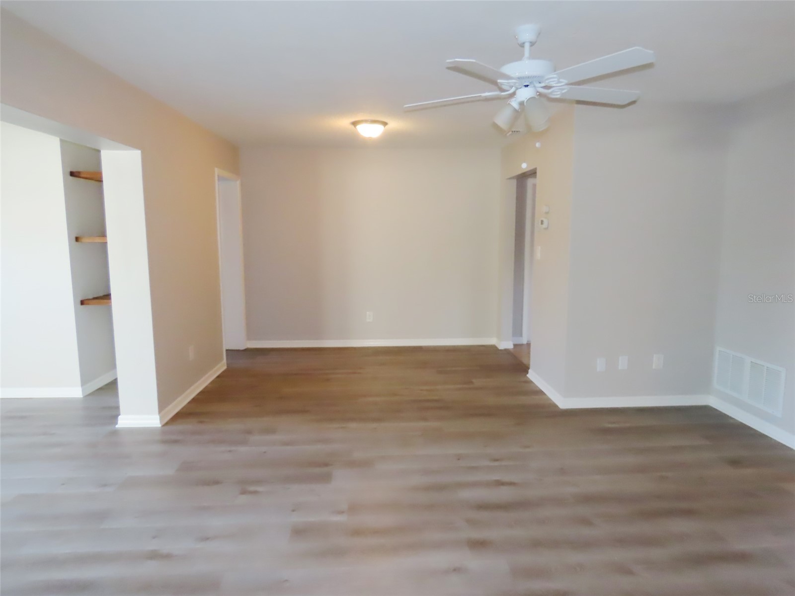 1743 Sunset Point Road Clearwater FL 33755 TB8508061 image6