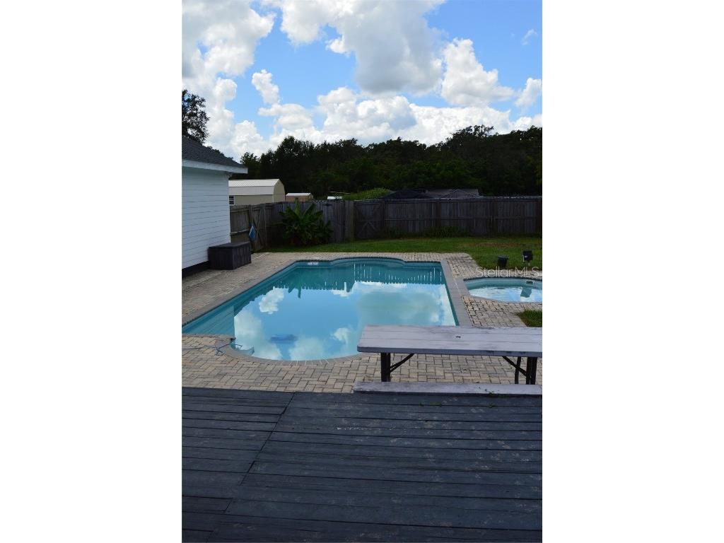 17430 Spring Valley Road Dade City FL 33523 TB8389973 image50