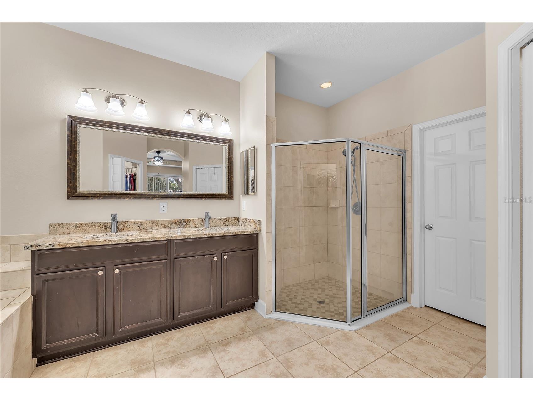 17433 New Cross Circle Lithia FL 33547 TB8512609 image15