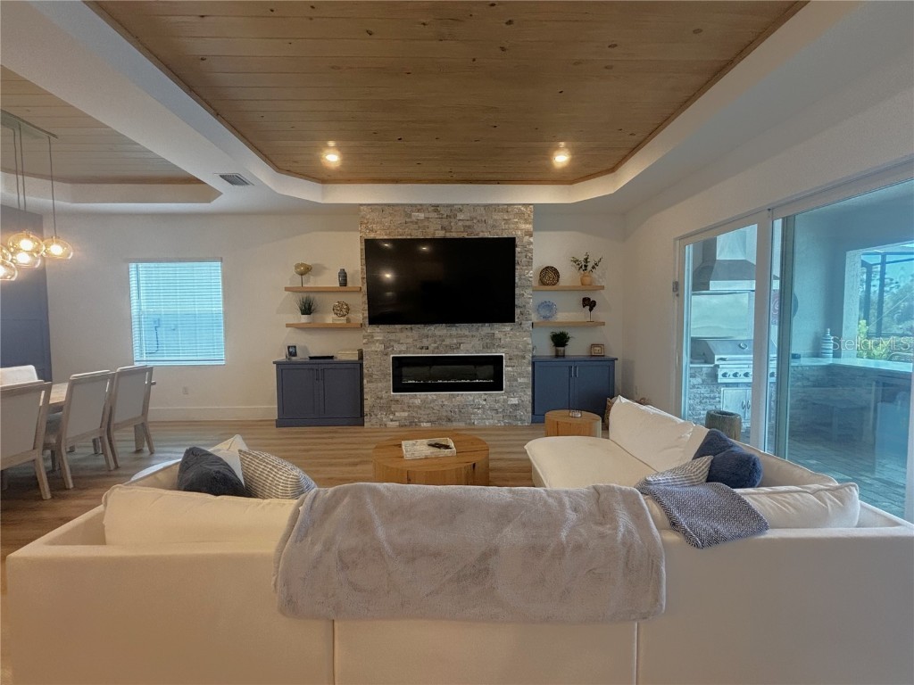 17435 Jadestone Court Venice FL 34293 C7497911 image7